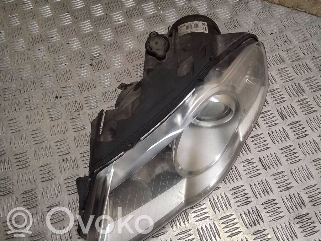Volkswagen PASSAT B6 Headlight/headlamp 