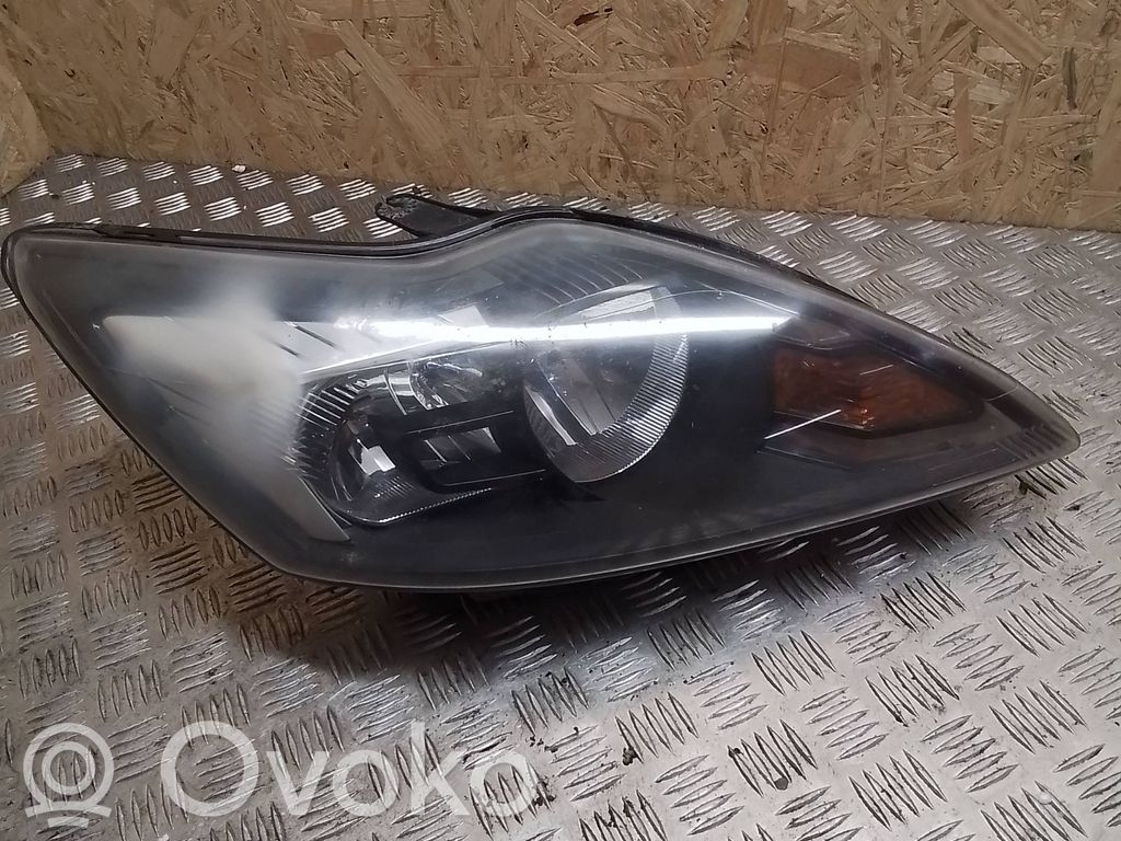 Ford Focus Headlight/headlamp 