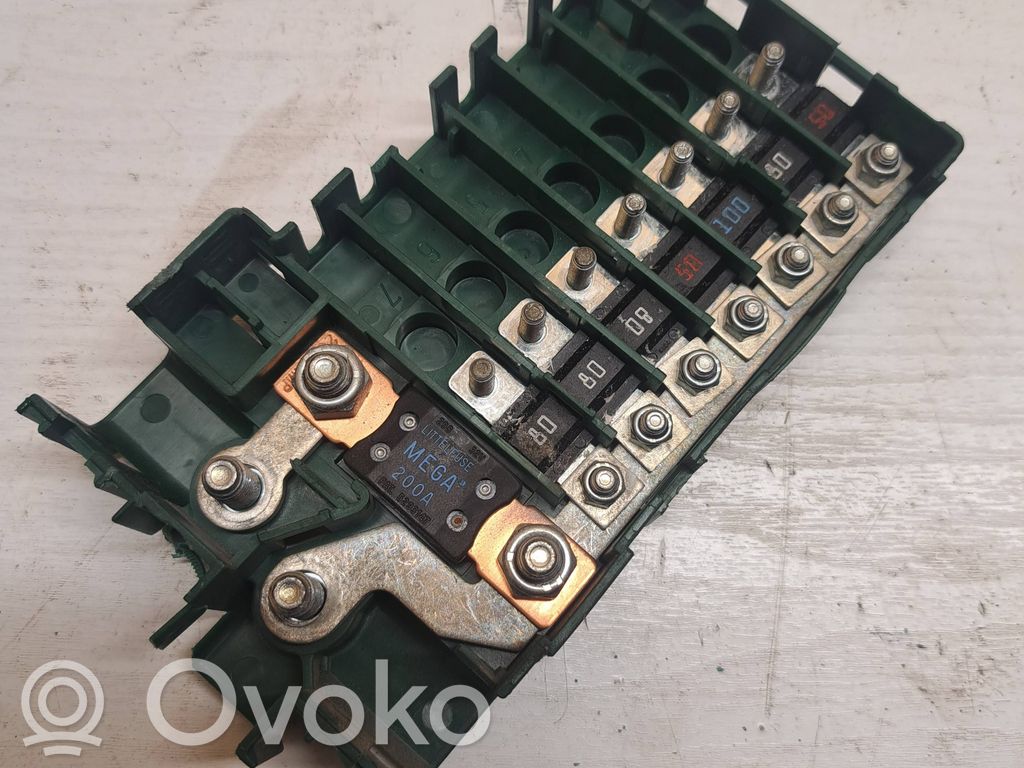 BMW 5 E39 Fuse module 