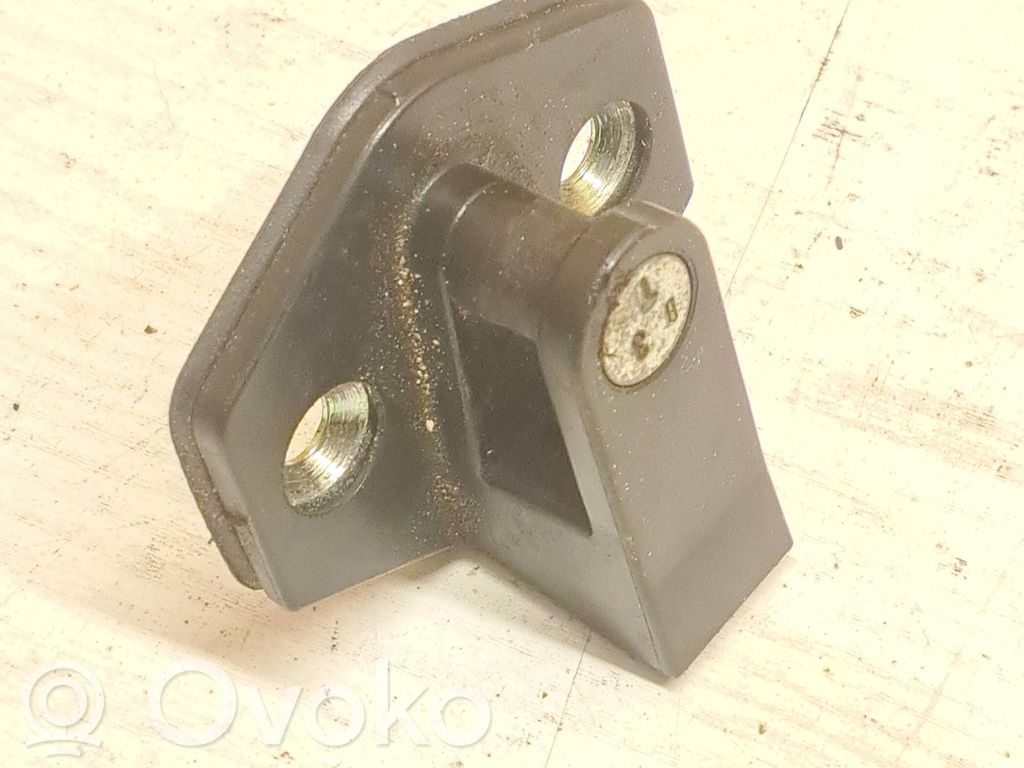 BMW 5 E39 Front door lock loop/hook striker 