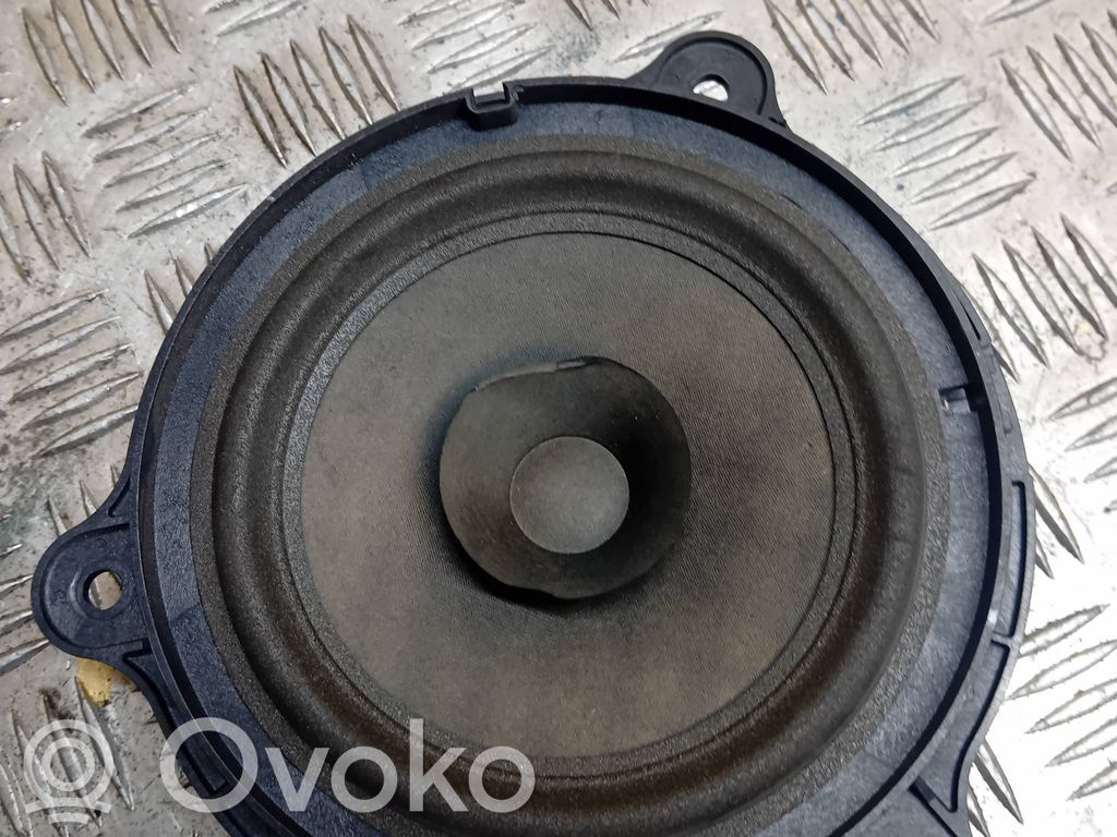 Nissan Note (E11) Altavoz de la puerta delantera 