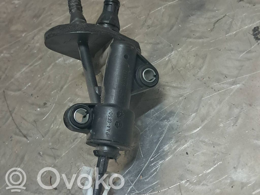 Opel Corsa D Główny cylinder sprzęgła 