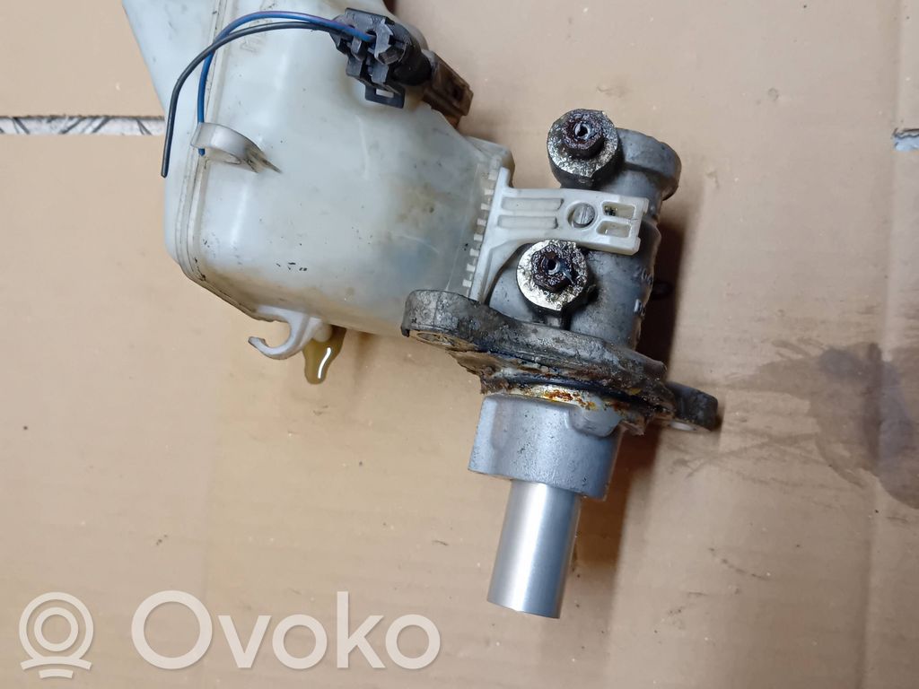 Opel Corsa D Pääjarrusylinteri 