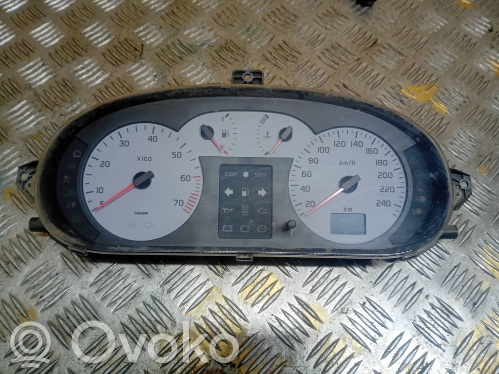 Renault Scenic I Licznik / Prędkościomierz 