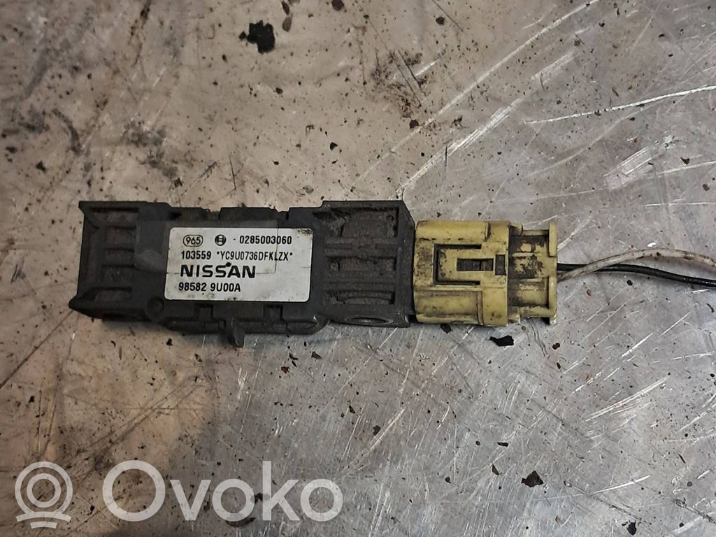 Nissan Note (E11) Airbag deployment crash/impact sensor 