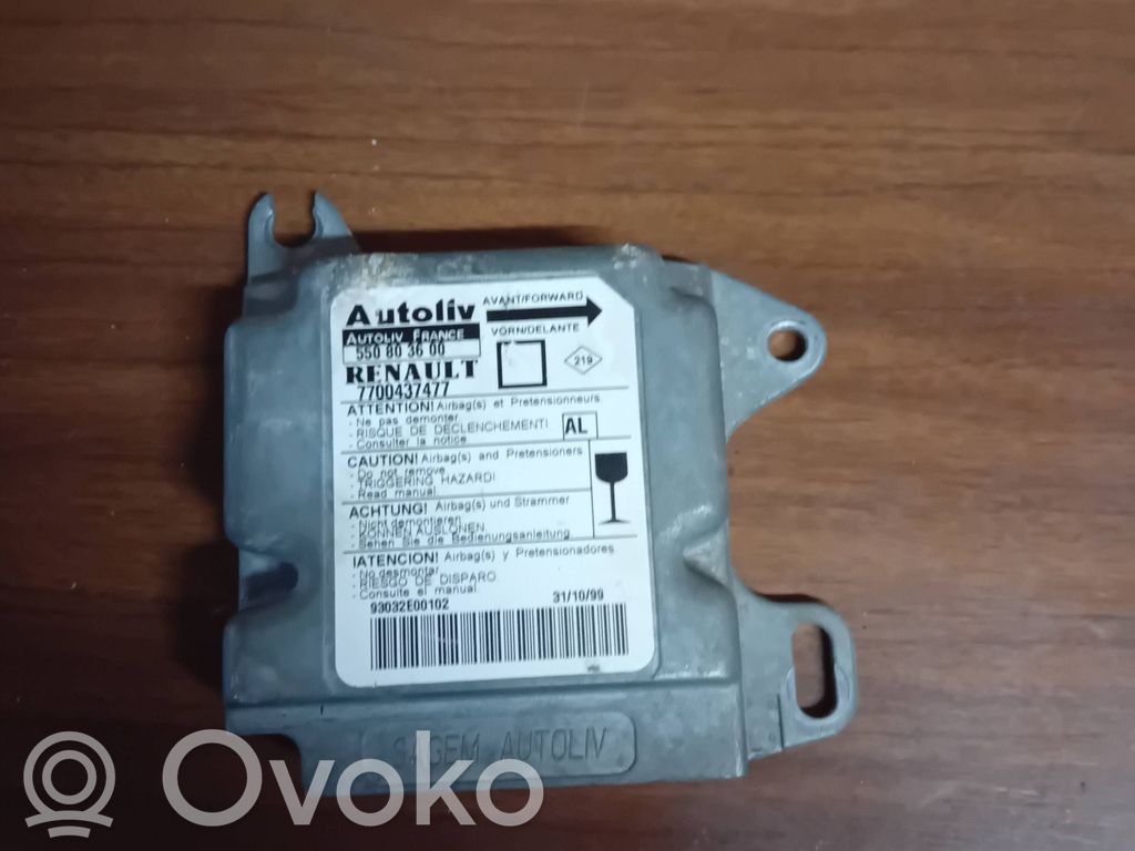 Renault Megane II Airbag control unit/module 