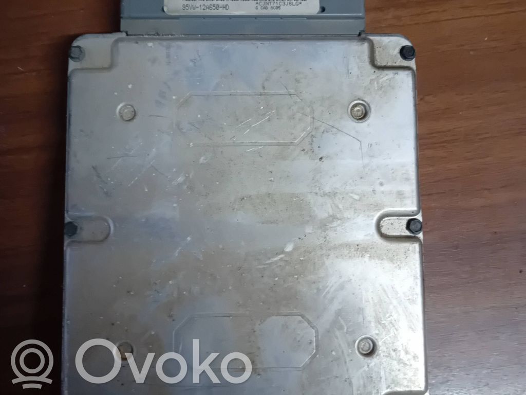 Engine control unit/module   95VW12A650HD,CJUT71C3J6LC