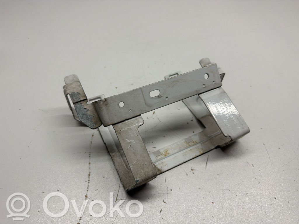 Volvo S80 Other engine bay part 