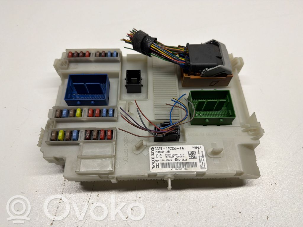 Volvo XC60 Fuse module 
