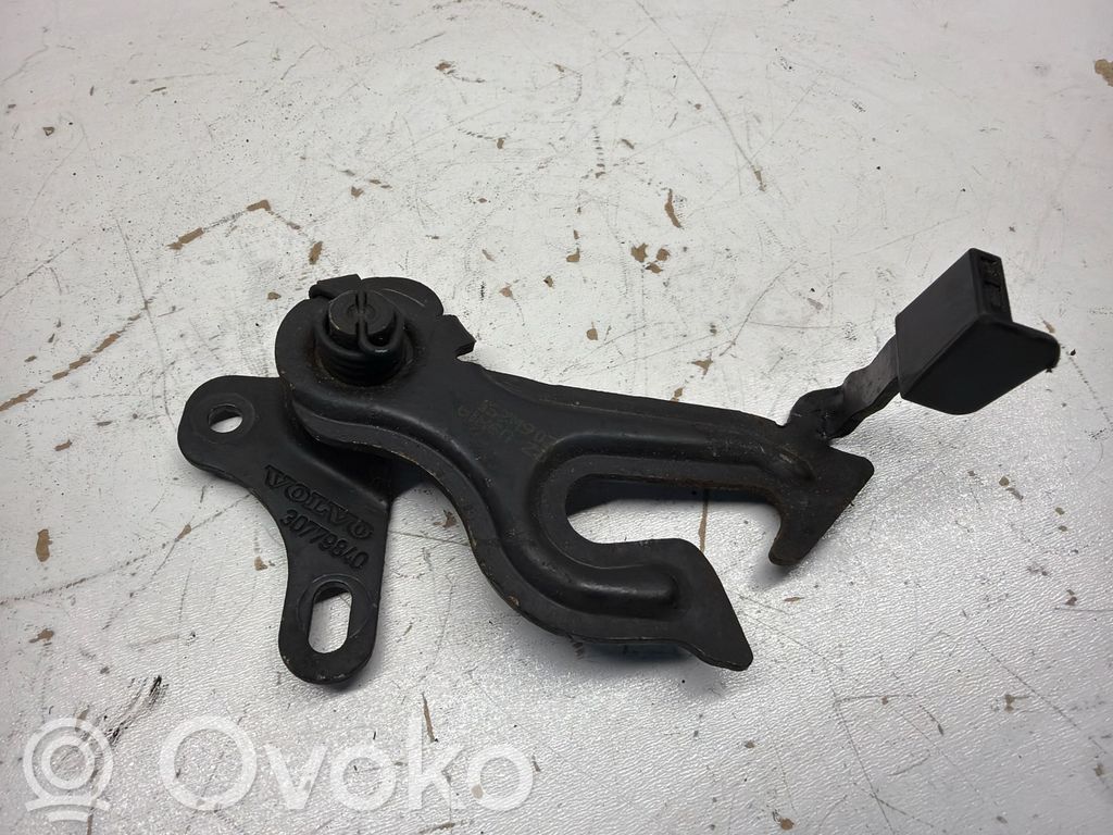 Volvo S80 Engine bonnet/hood lock/catch 