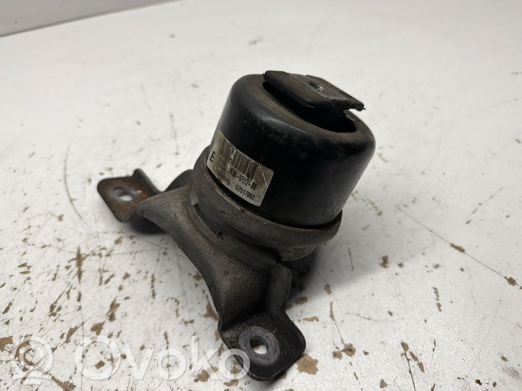 Volvo S80 Engine mount bracket 
