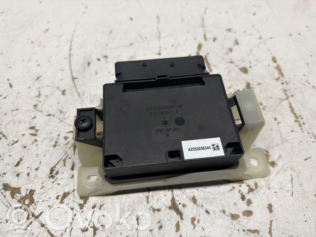 Volvo S80 Hand brake control module 