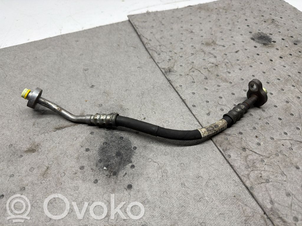 Volvo XC70 Ilmastointilaitteen putki (A/C) 