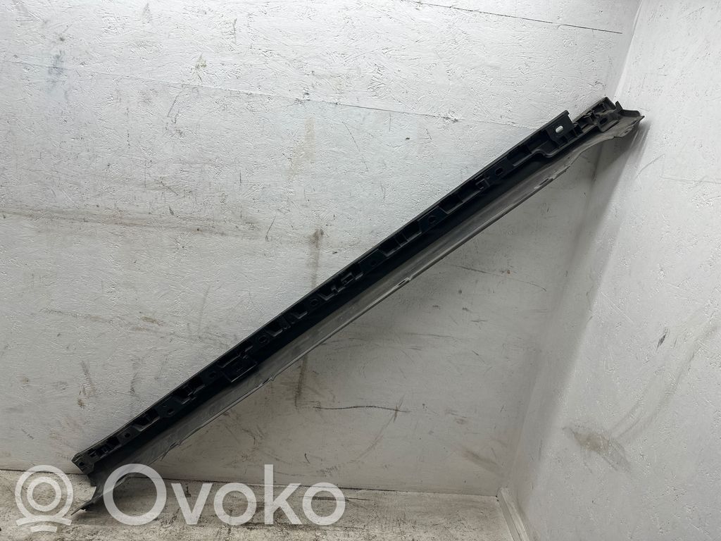 Porsche Macan (95B) Sill 