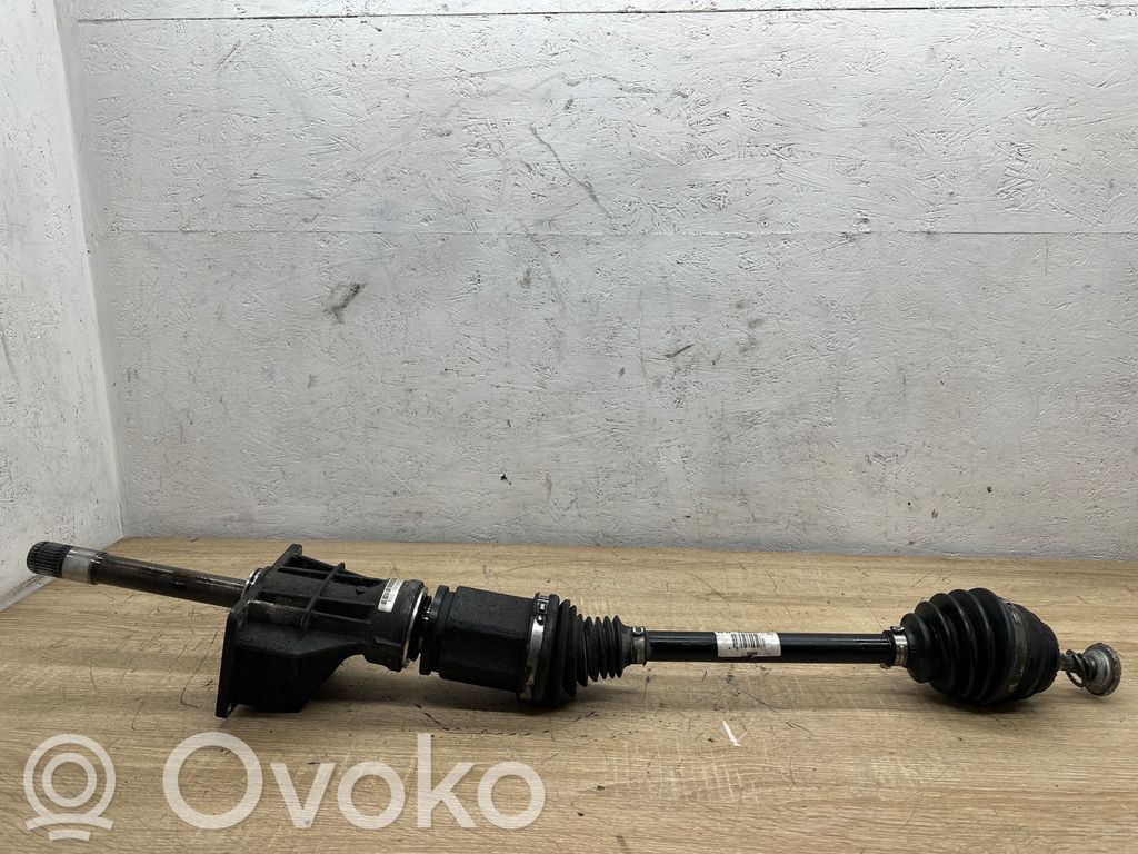 BMW X3 F25 Priekinis pusašis 