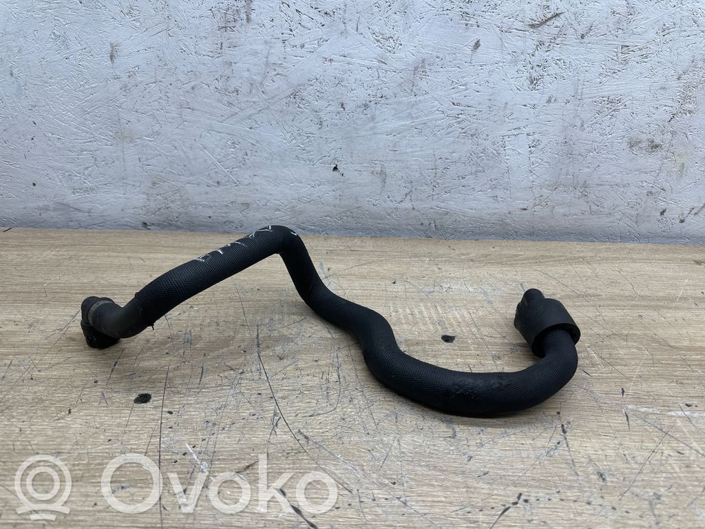 BMW 5 GT F07 Engine coolant pipe/hose 