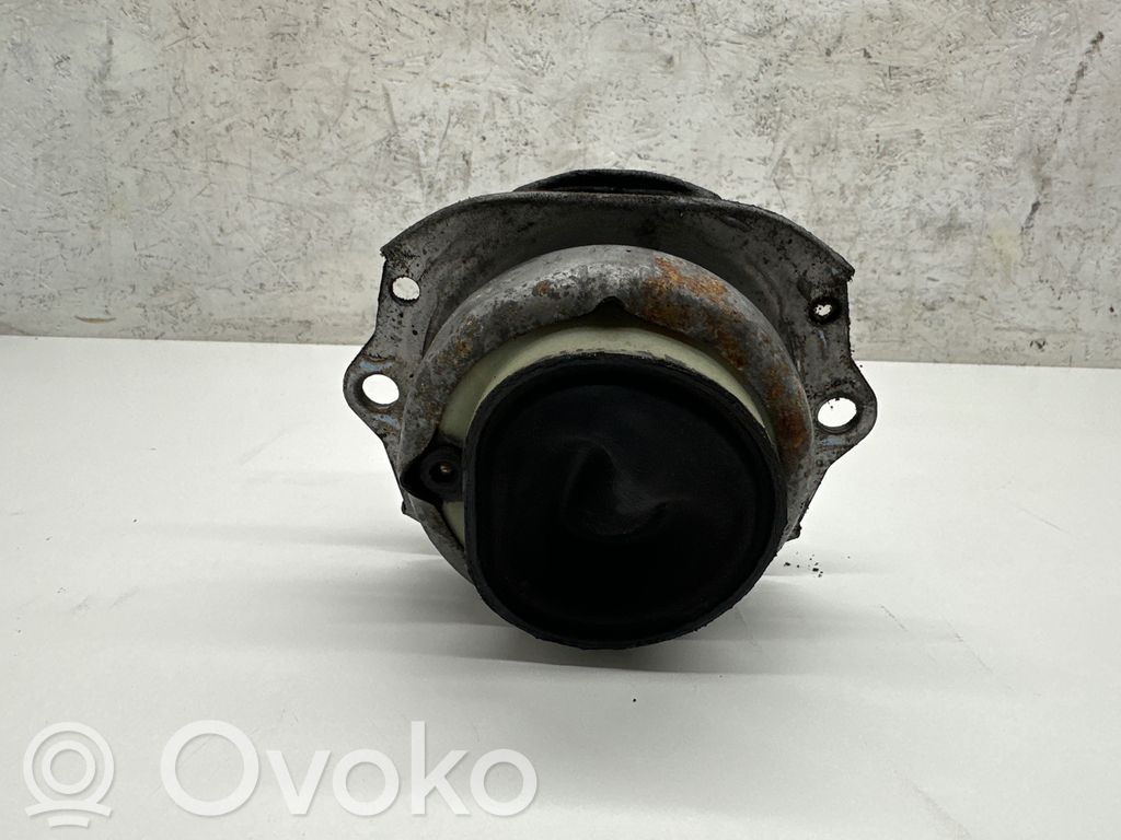 BMW X6 E71 Engine mount bracket 