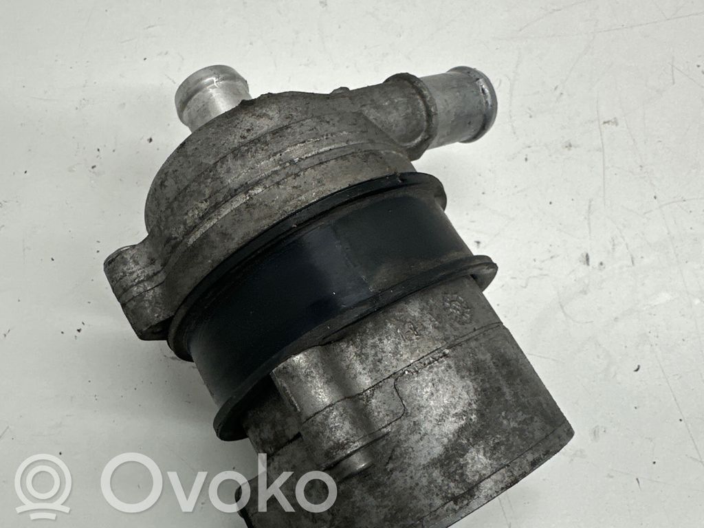 Audi A6 S6 C7 4G Pompa cyrkulacji / obiegu wody 