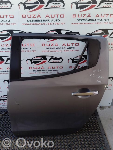 Puerta trasera   5730B491