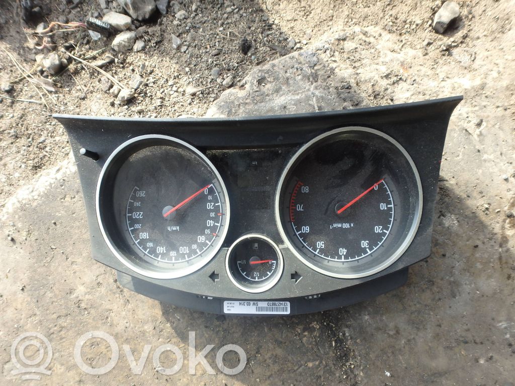 Opel Astra H Licznik / Prędkościomierz 