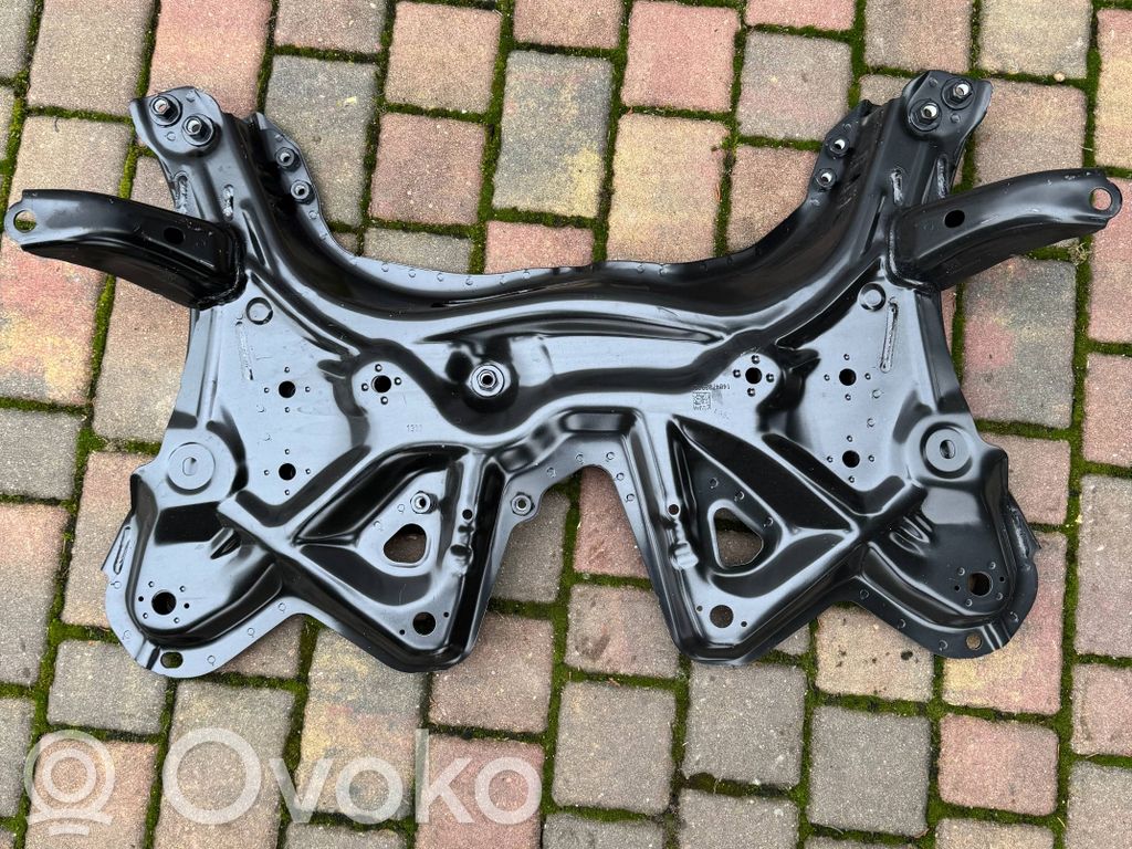 Fiat 500E Front subframe 