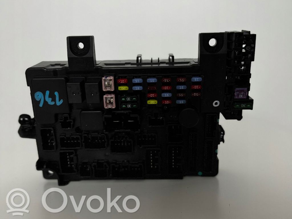 Mitsubishi Outlander Module de fusibles 