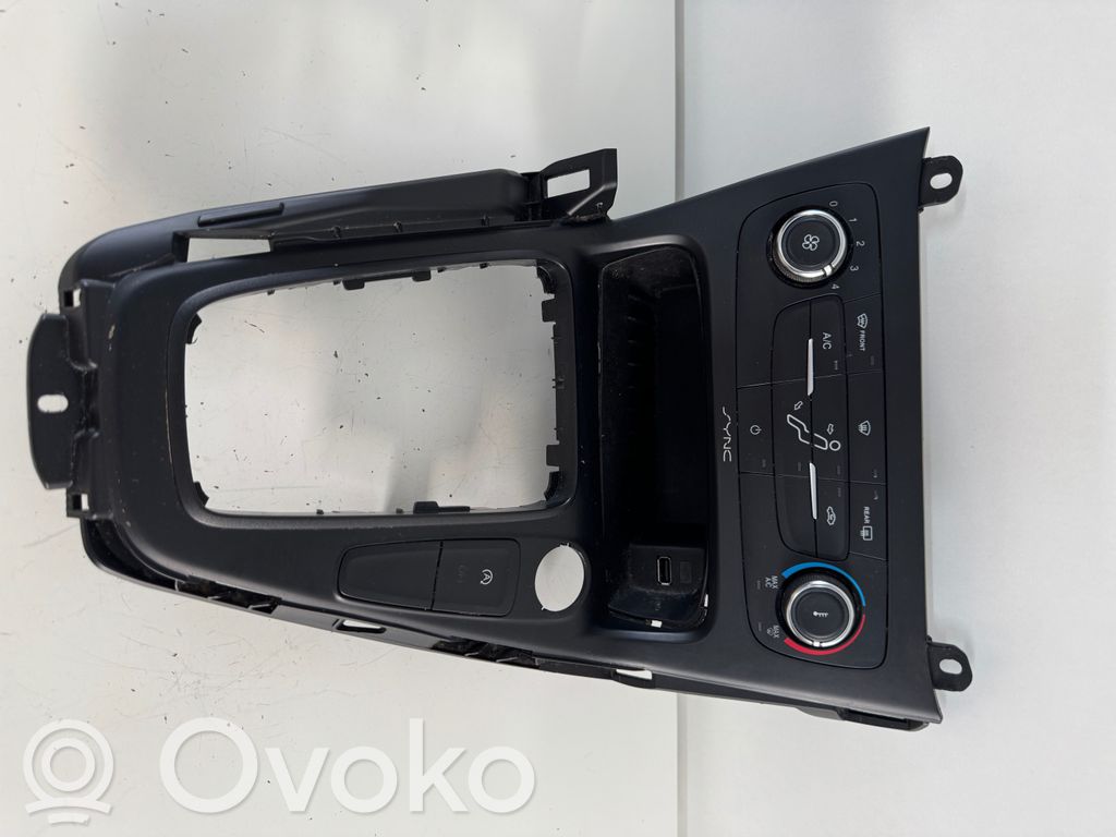 Ford Focus Climate control unit 