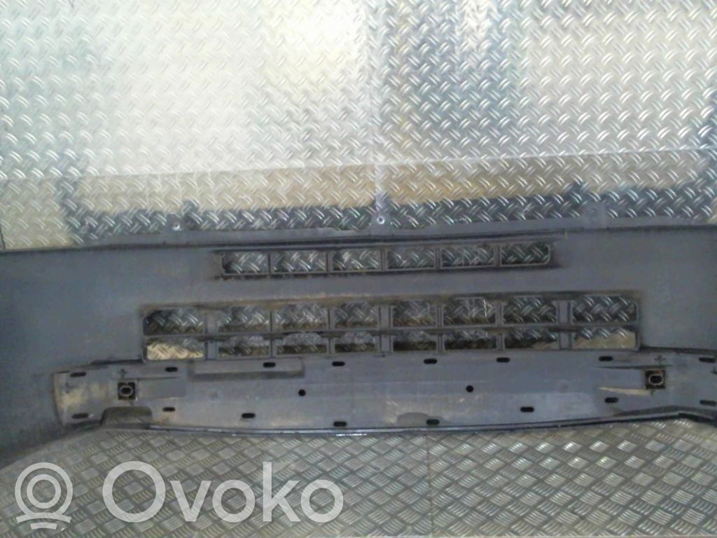 Parachoques delantero   7401G9