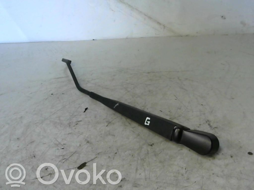 Citroen C2 Brazo del limpiaparabrisas delantero 