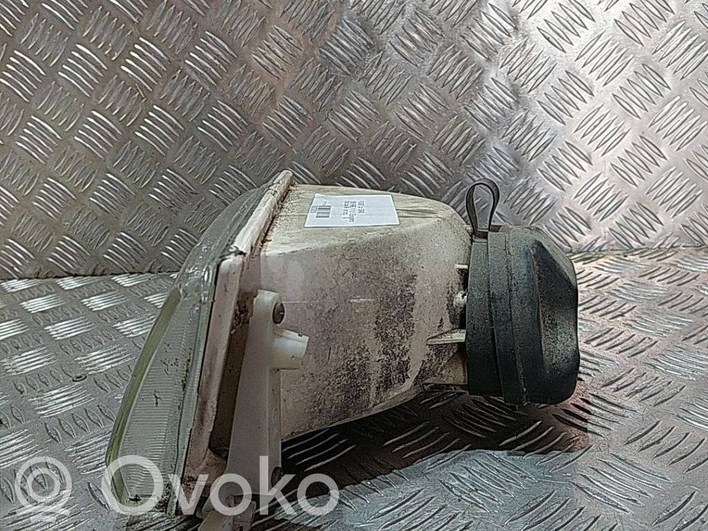 Peugeot 106 Scheinwerfer 