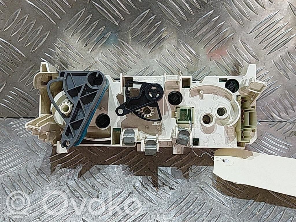 Peugeot Partner Climate control unit 