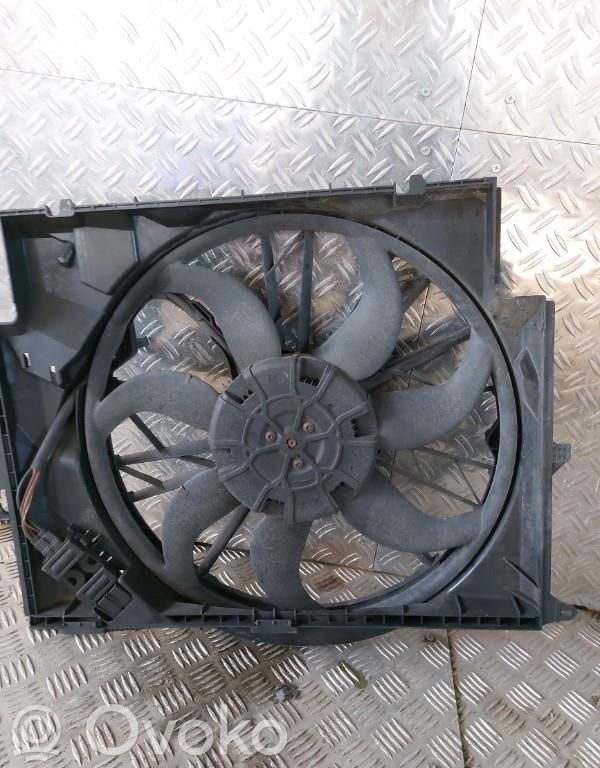 BMW 3 E90 E91 Elektrisks radiatoru ventilators 