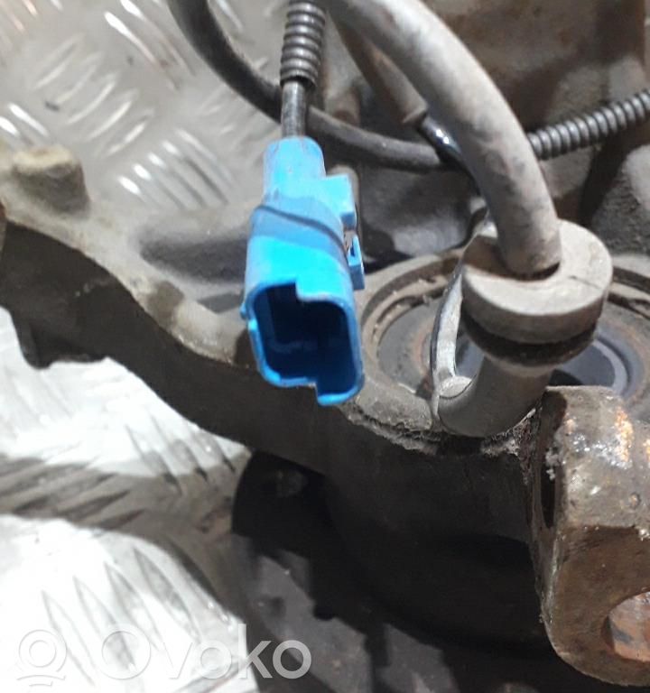 Citroen C3 Achsschenkel vorne 