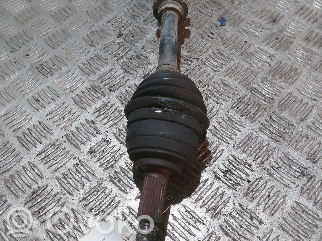 Nissan Micra Eje de transmisión delantero 