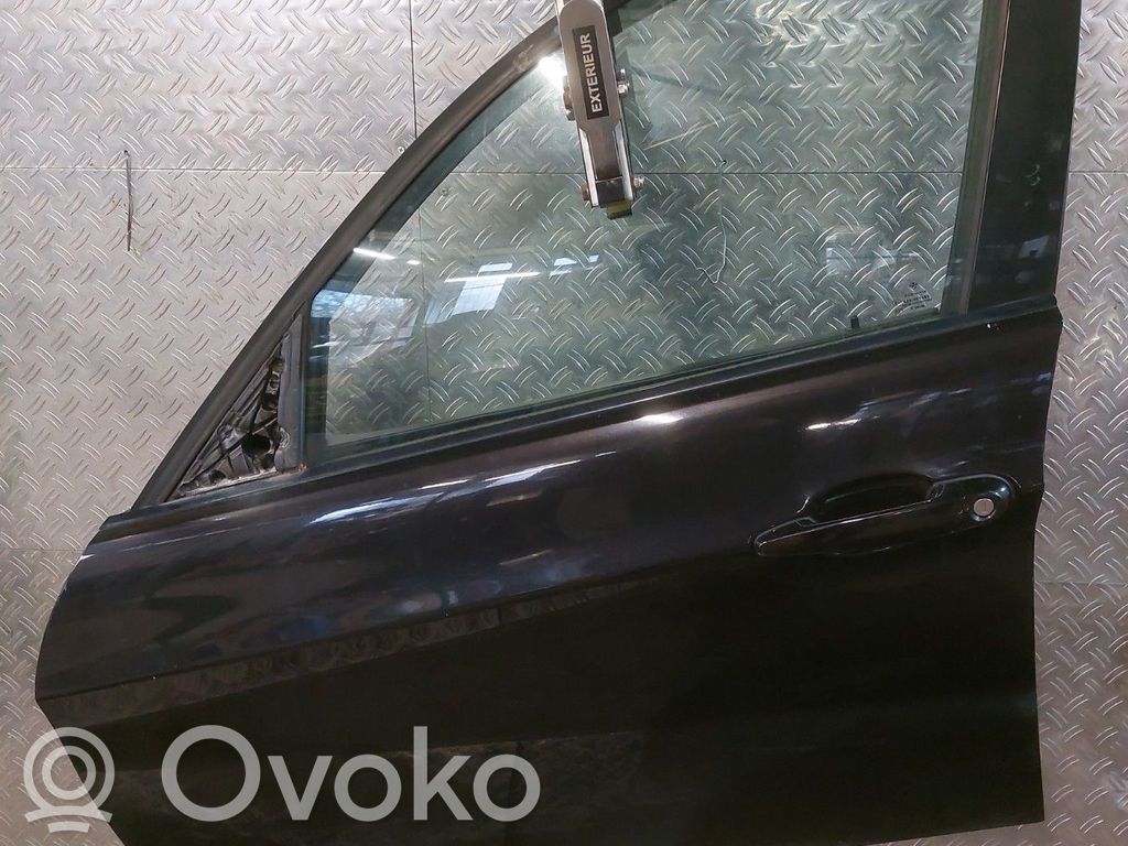 Front door   41515A2A385