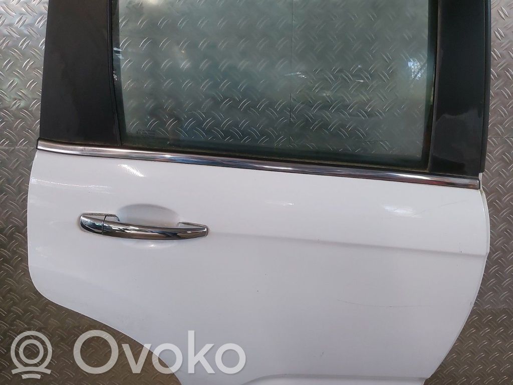 Puerta trasera   9004CJ