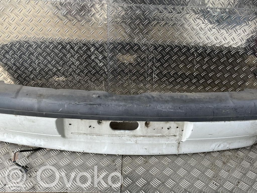 Renault Clio I Parachoques 