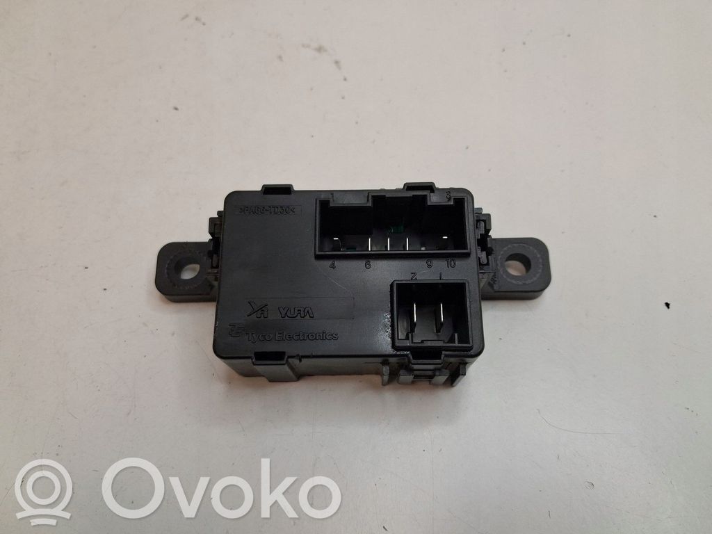 Hyundai H-1, Starex, Satellite Combustion module de contrôle 