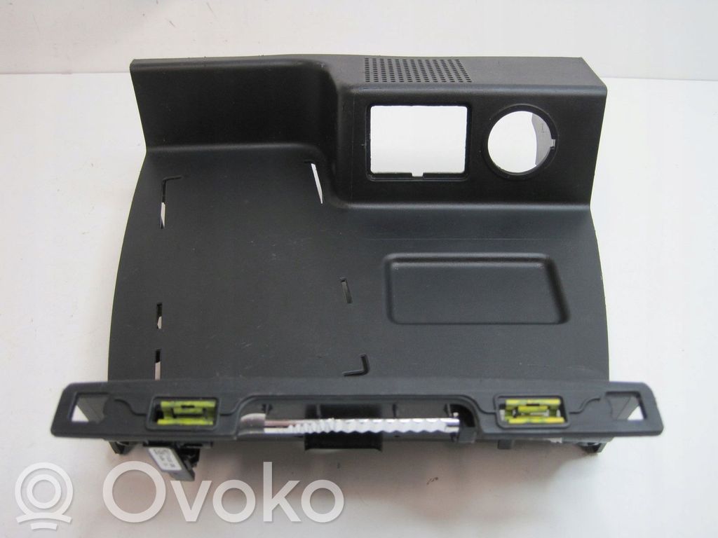 Ford Transit -  Tourneo Connect Centrālā konsole 