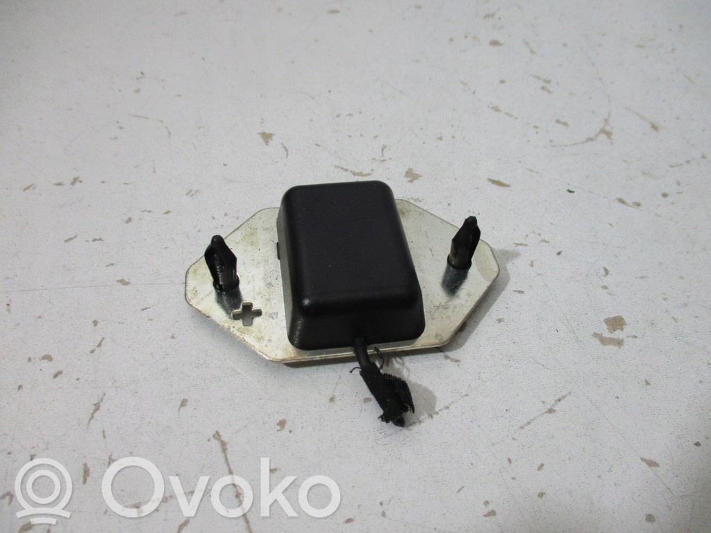 Audio system kit   05064350AA