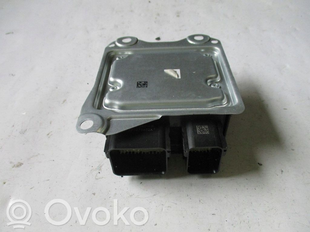 Ford Kuga III Audio system kit 