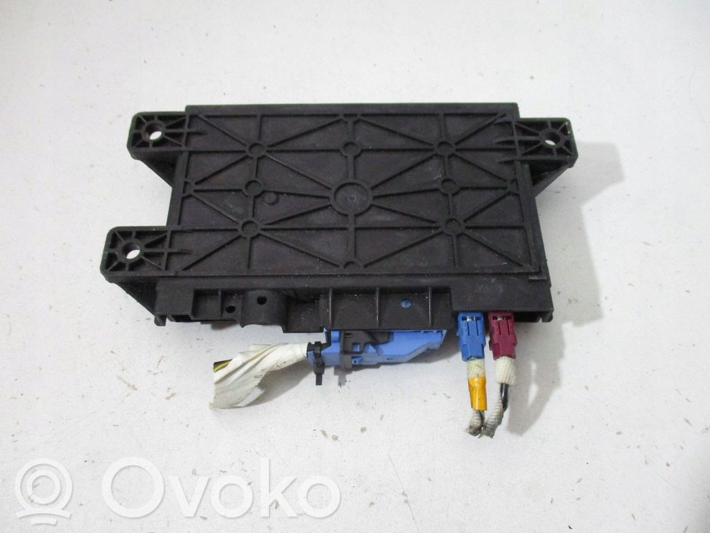 Jaguar XE Audio system kit 