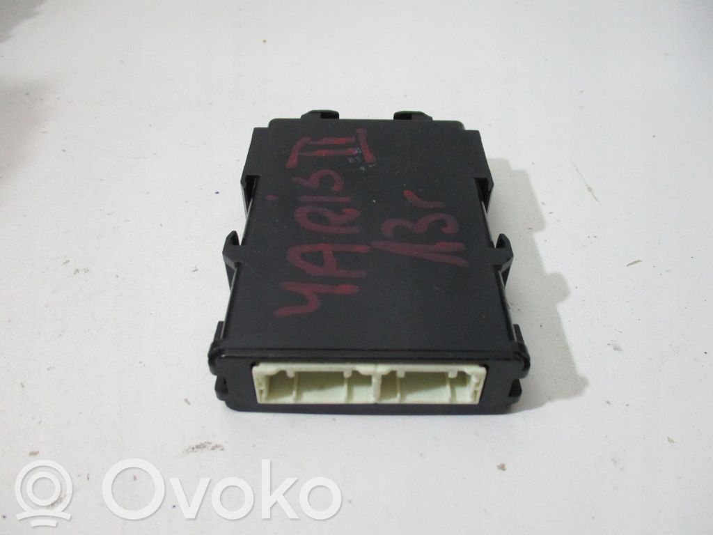 Toyota Yaris Kit sistema audio 