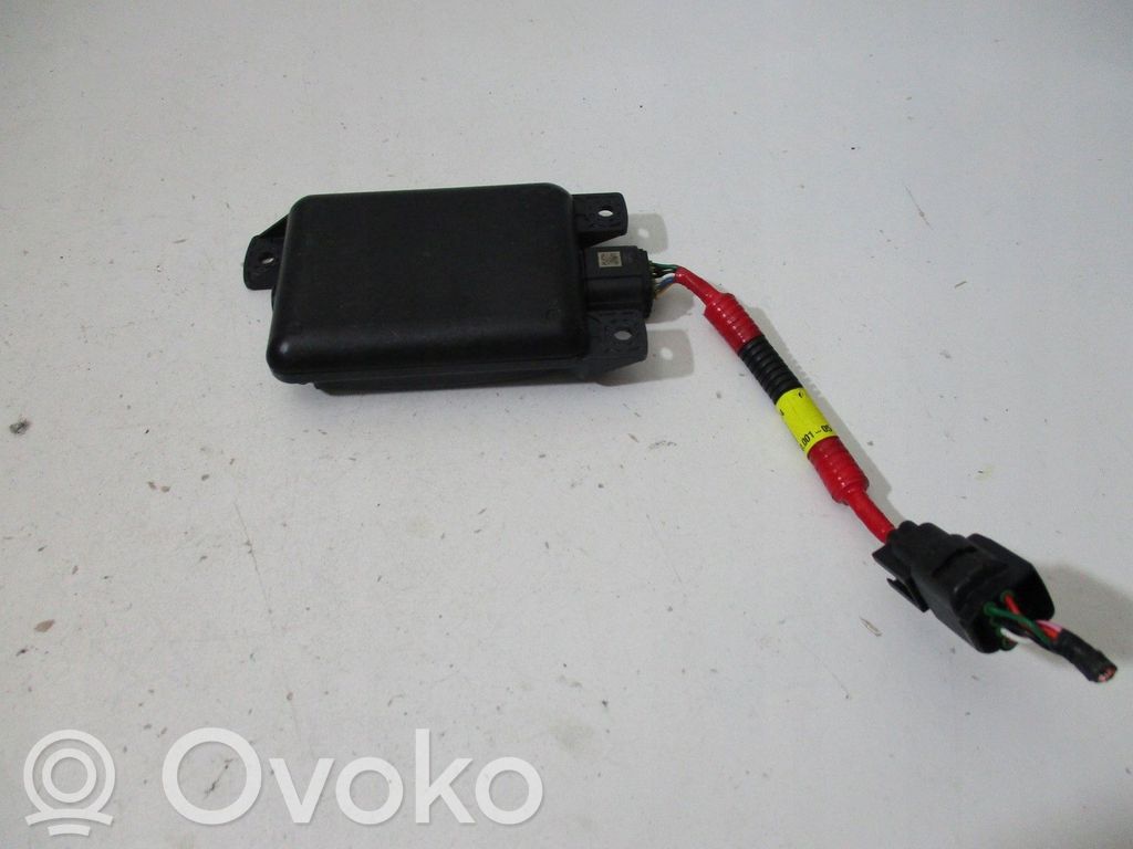 Hyundai H-1, Starex, Satellite Kit del sistema de audio 