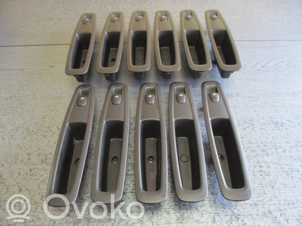 Renault Kadjar Other engine bay part 