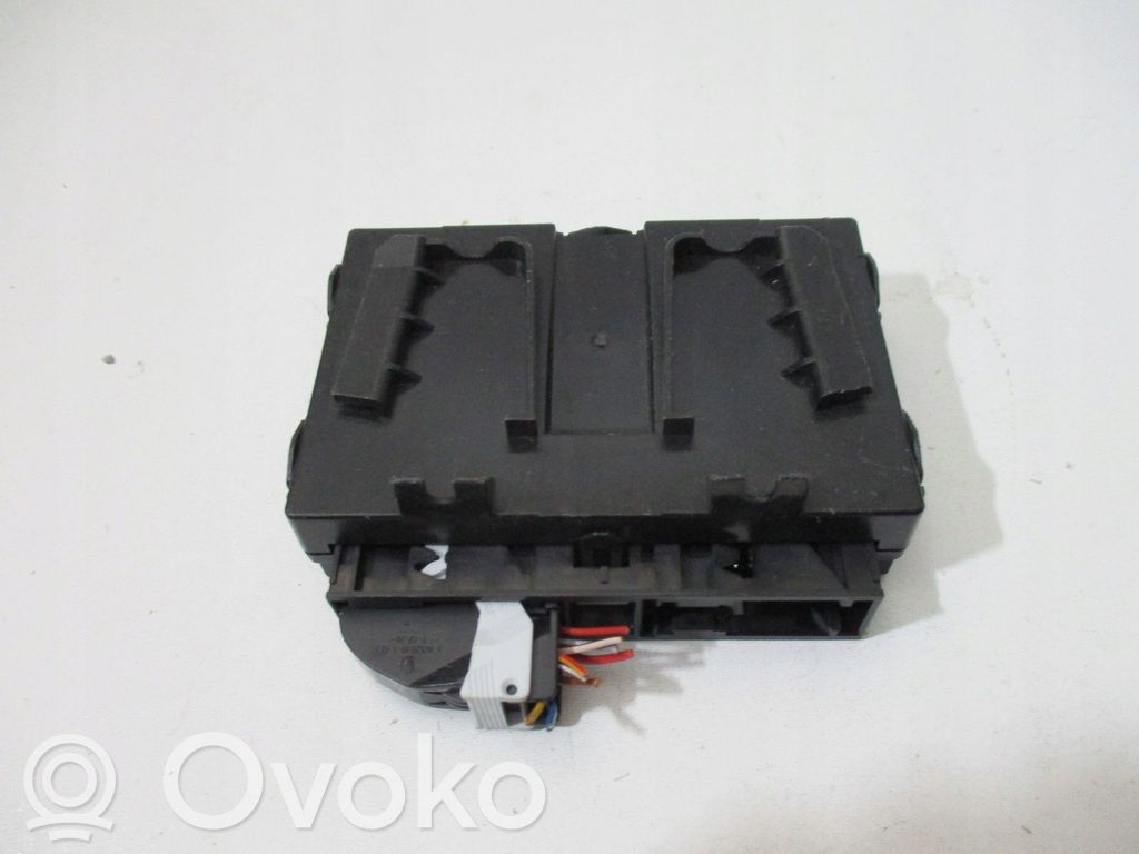 Audio system kit   6842985