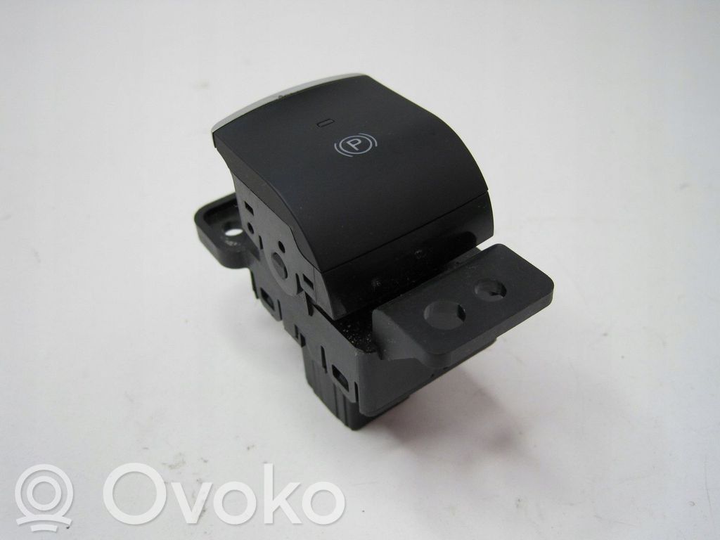 Konsola środkowa / Panel sterowania   01561182110