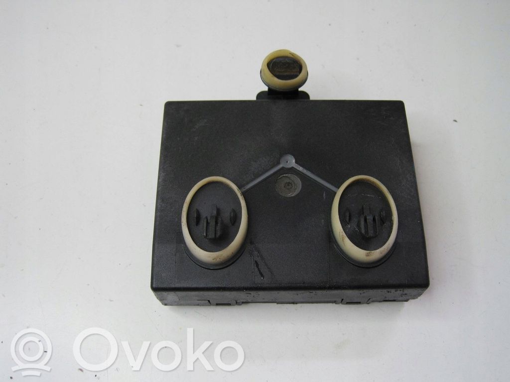Volkswagen Transporter - Caravelle T1 Door control unit/module 