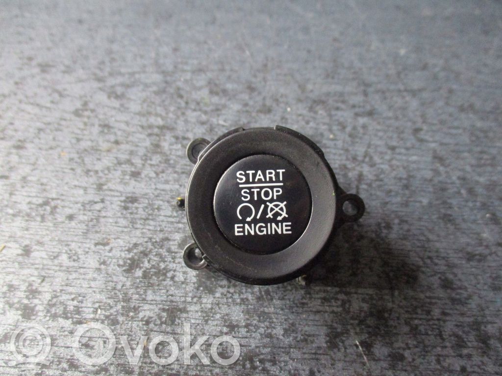 Fiat 500X Central console control unit 