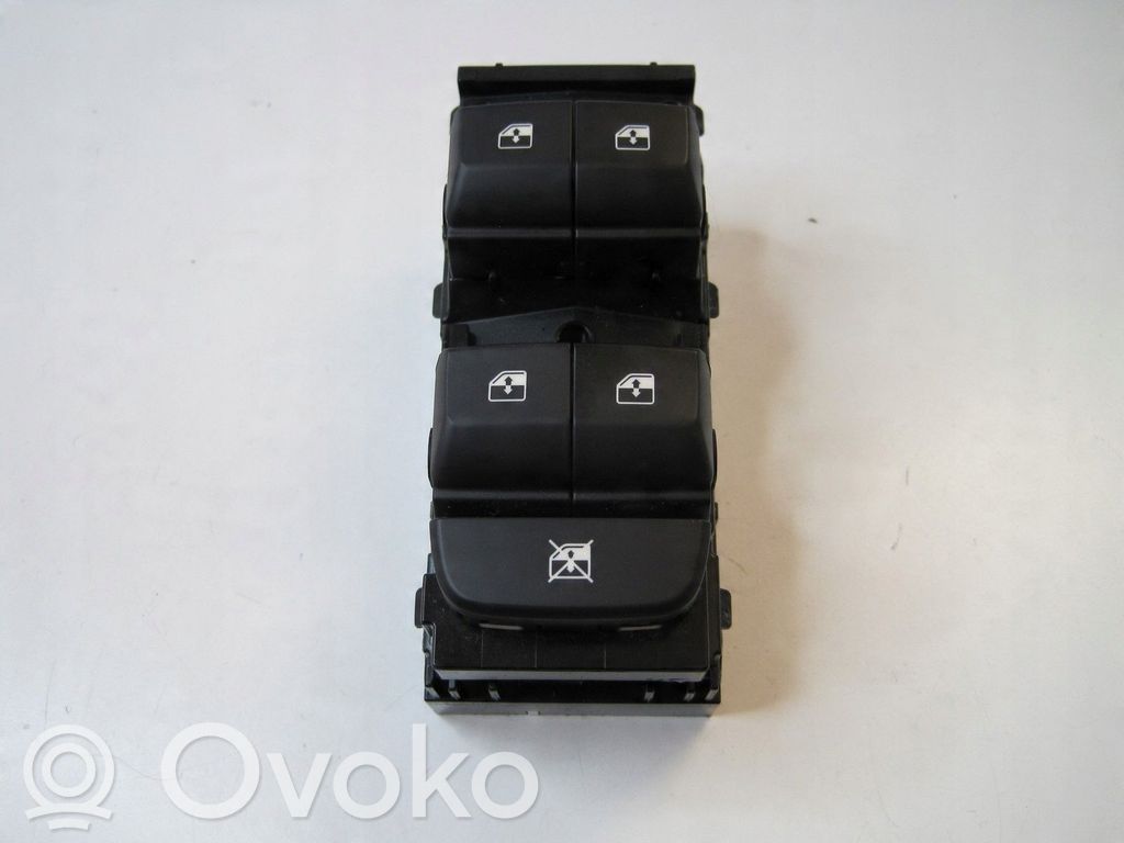 KIA Ceed Central console control unit 